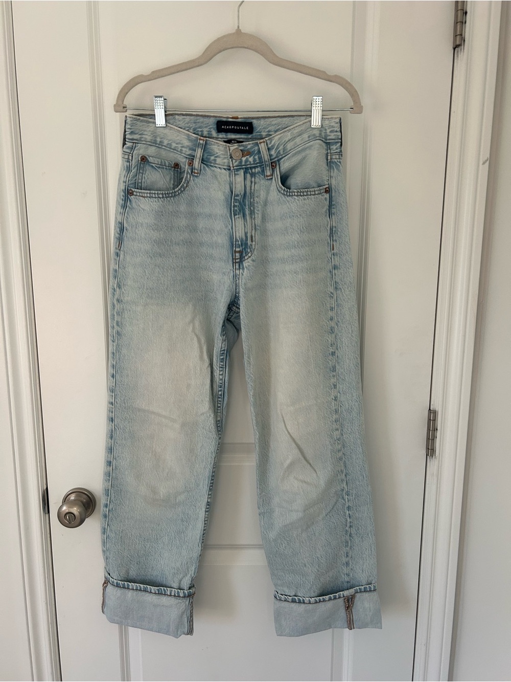 Aeropostale Light Wash Boyfriend Jeans